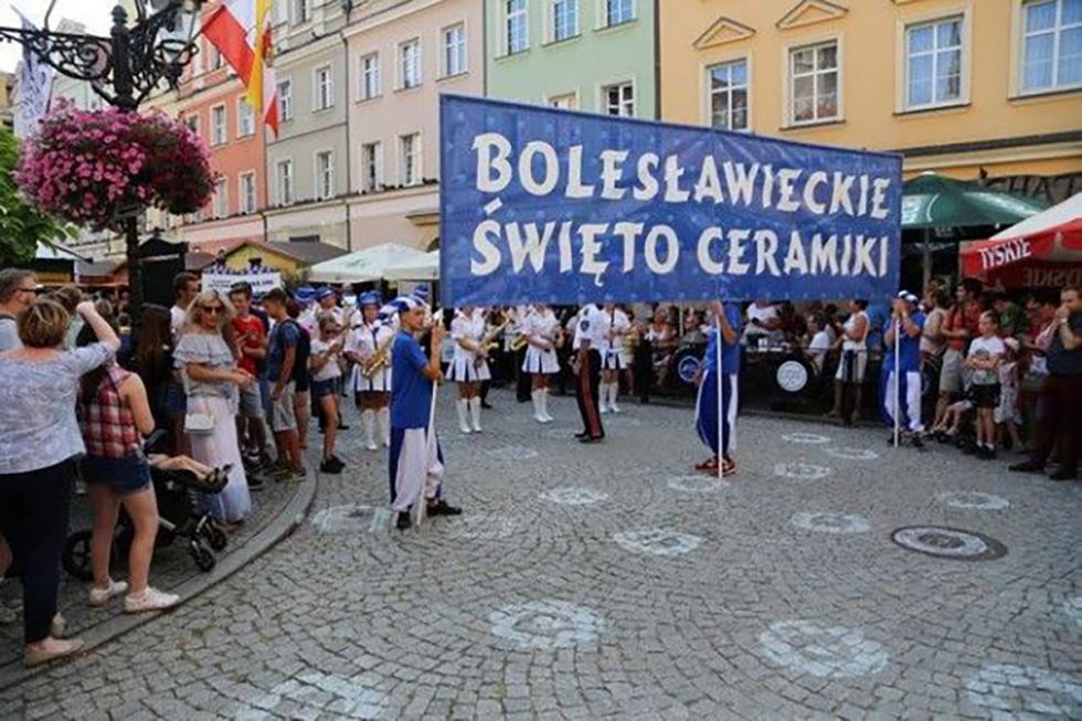 Parada „Wielka Ceramiczna Trzydziestka”